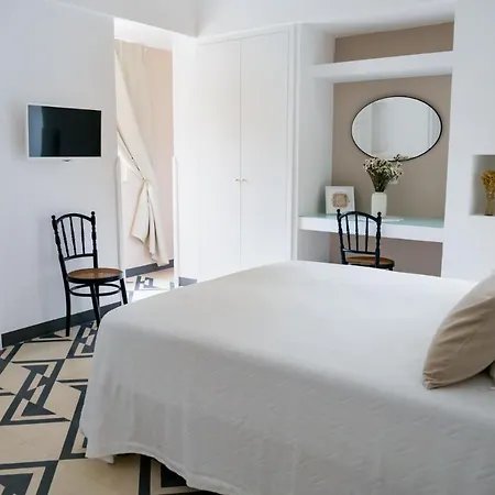 Villa Aurelia Suites&Apartments-2